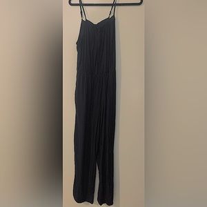 Black sleeveless jumpsuit S